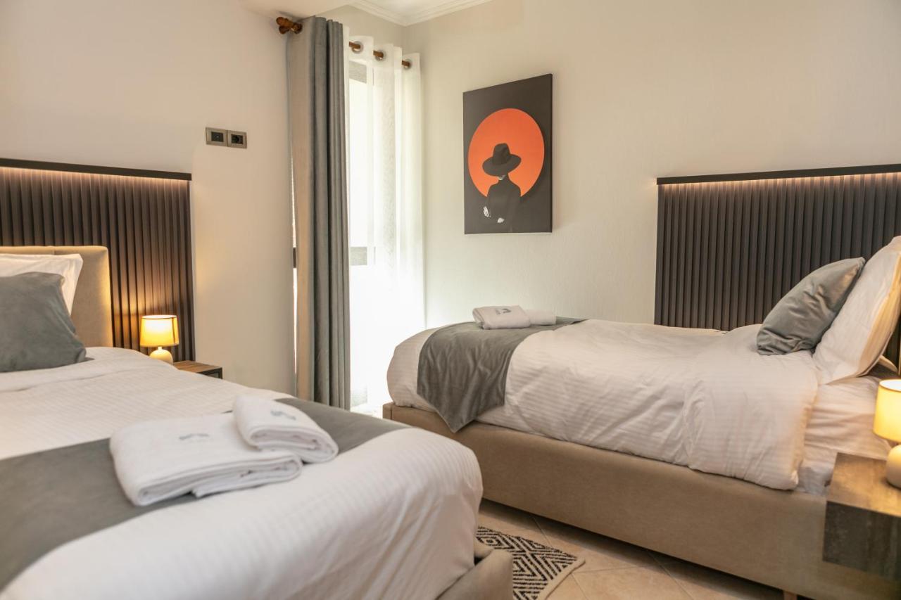 Spacious City Paradise - 3Br Apt In The Heart Of Tirana Buitenkant foto
