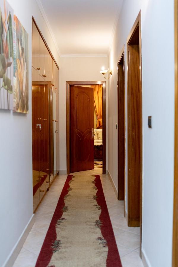 Spacious City Paradise - 3Br Apt In The Heart Of Tirana Buitenkant foto