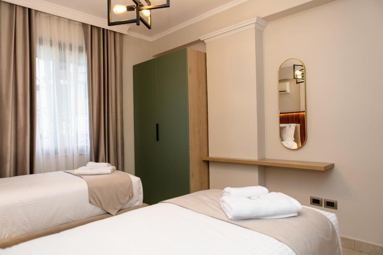Spacious City Paradise - 3Br Apt In The Heart Of Tirana Buitenkant foto