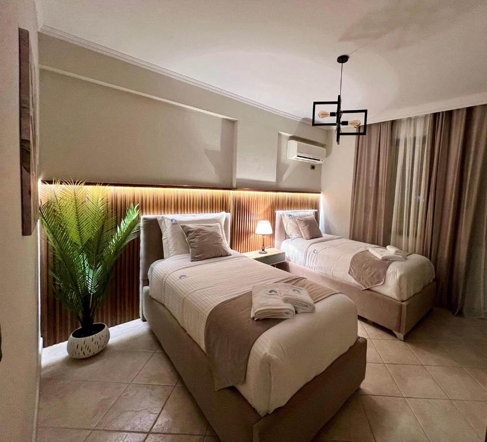 Spacious City Paradise - 3Br Apt In The Heart Of Tirana Buitenkant foto